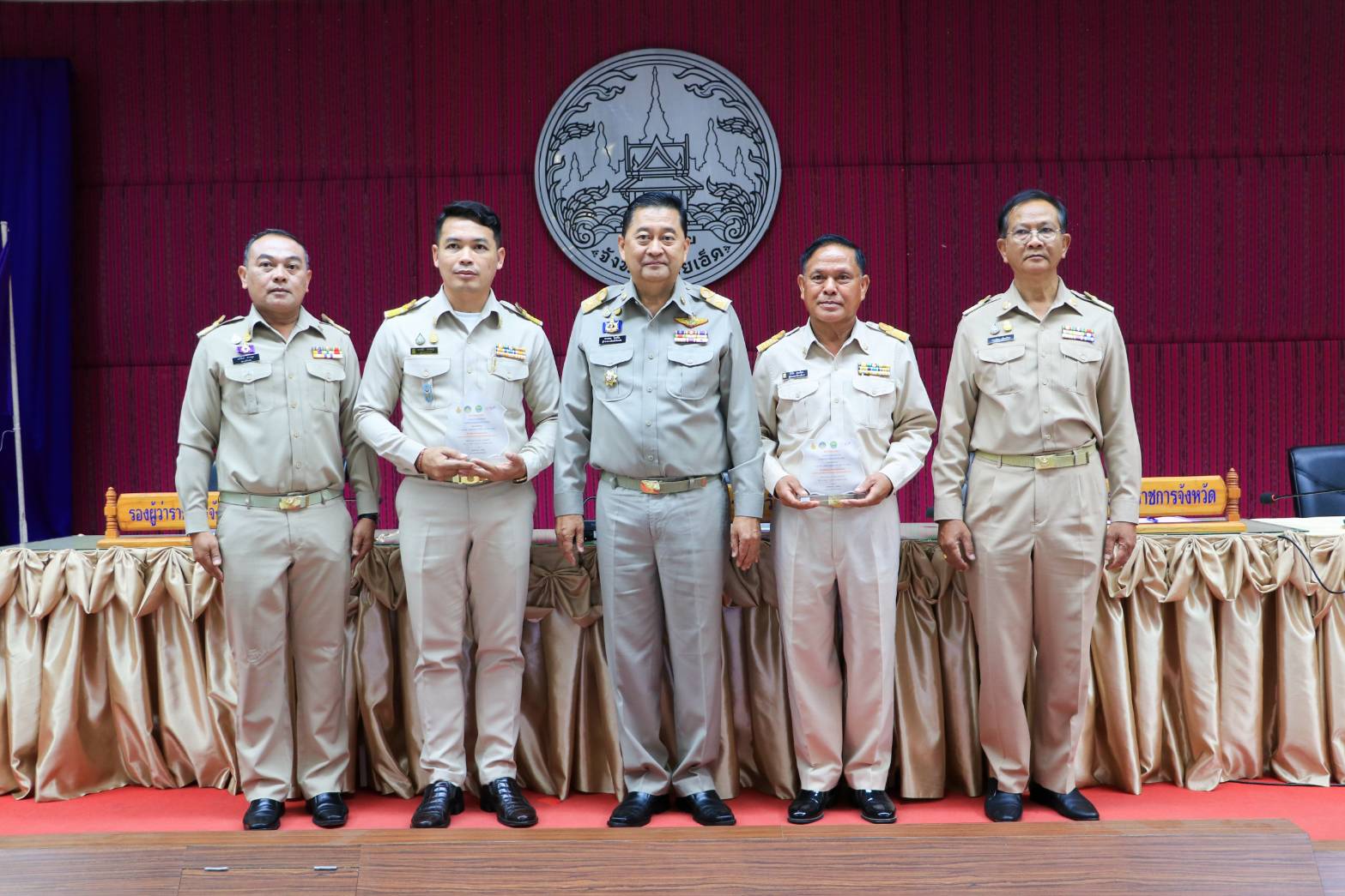 รูปภาพหน้าปก 6d6e74f4-7d96-47f9-8202-0a6a03285202