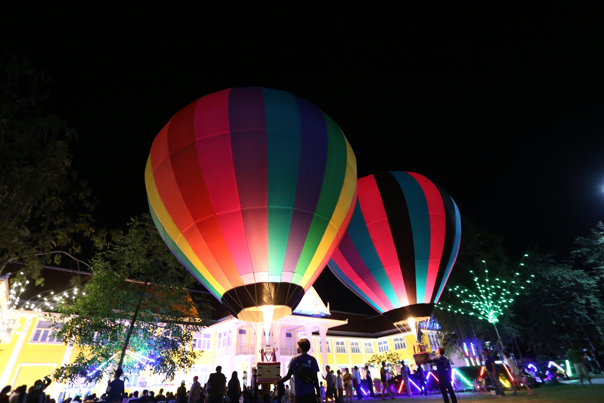 รูปภาพหน้าปก 42149736-2c1a-4915-b04e-11cf53c609f7