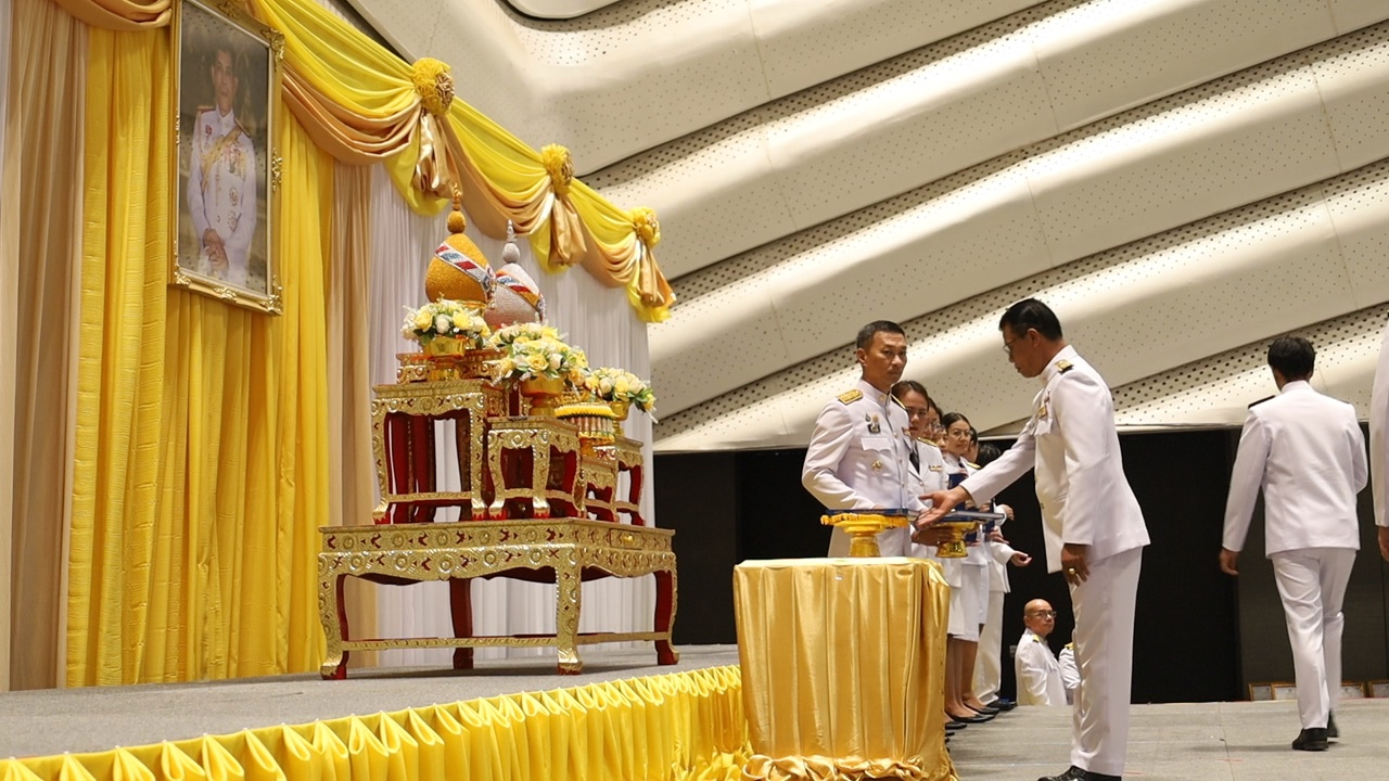 รูปภาพหน้าปก ee3e1f50-f4df-46df-971c-4a0c2ba8a90a