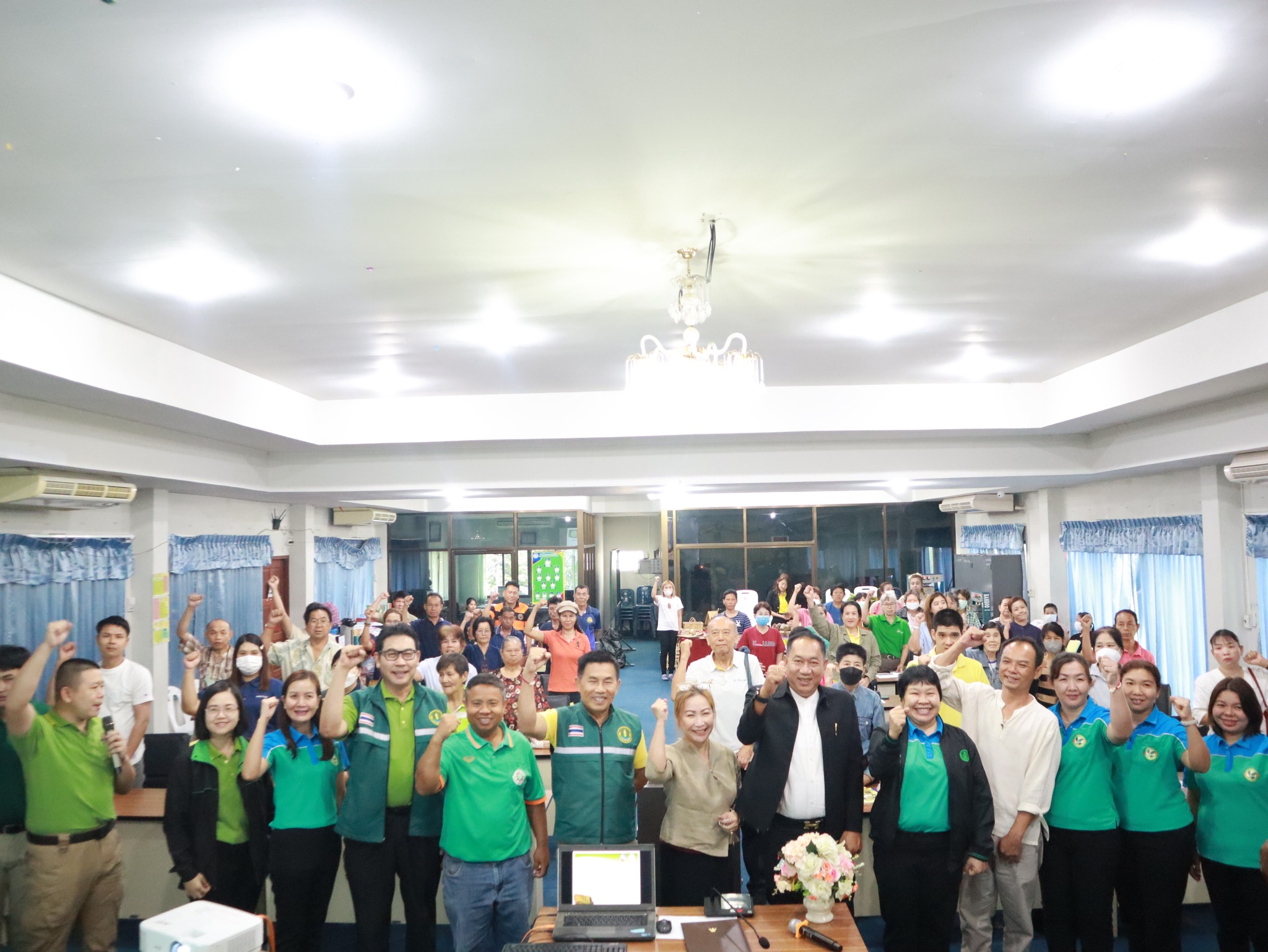 รูปภาพหน้าปก e791f9b3-71f0-4a3b-bde1-231f79a039c6