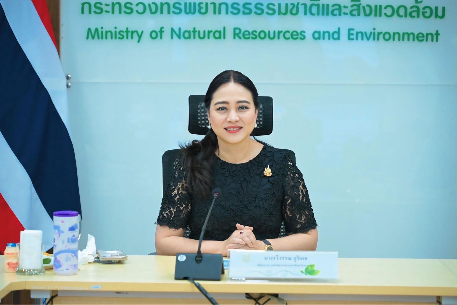 รูปภาพหน้าปก 68b7e381-99ed-4c69-be66-006a20f65a27