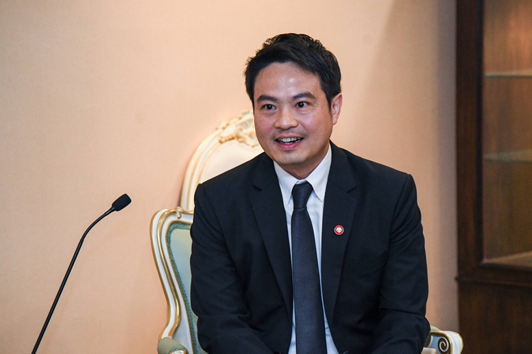 รูปภาพหน้าปก 0d8b90d7-5595-4d91-84c5-c949779db985