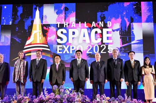 รูปภาพหน้าปก 88e234a5-a9d0-426f-a331-0b2448a3dd5c