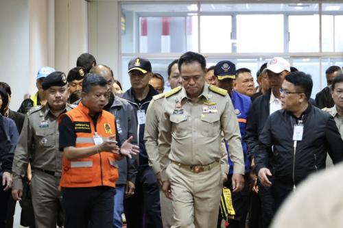 รูปภาพหน้าปก 716753a0-77b5-4372-b50a-494c721de4a8