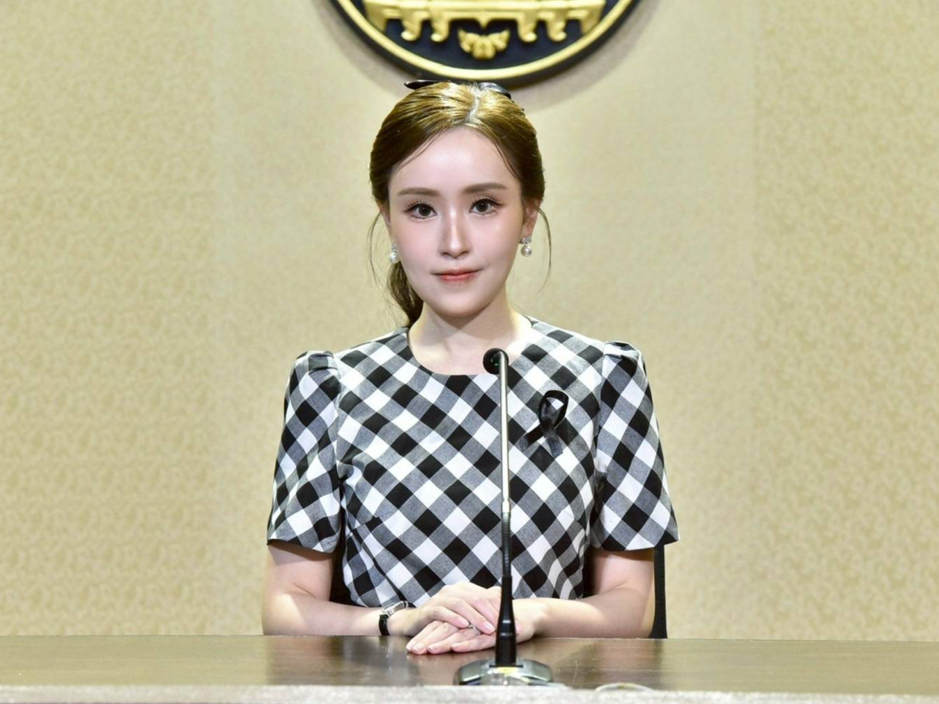 รูปภาพหน้าปก c0f217e7-abe5-47bb-92a8-5fe6c32b5058