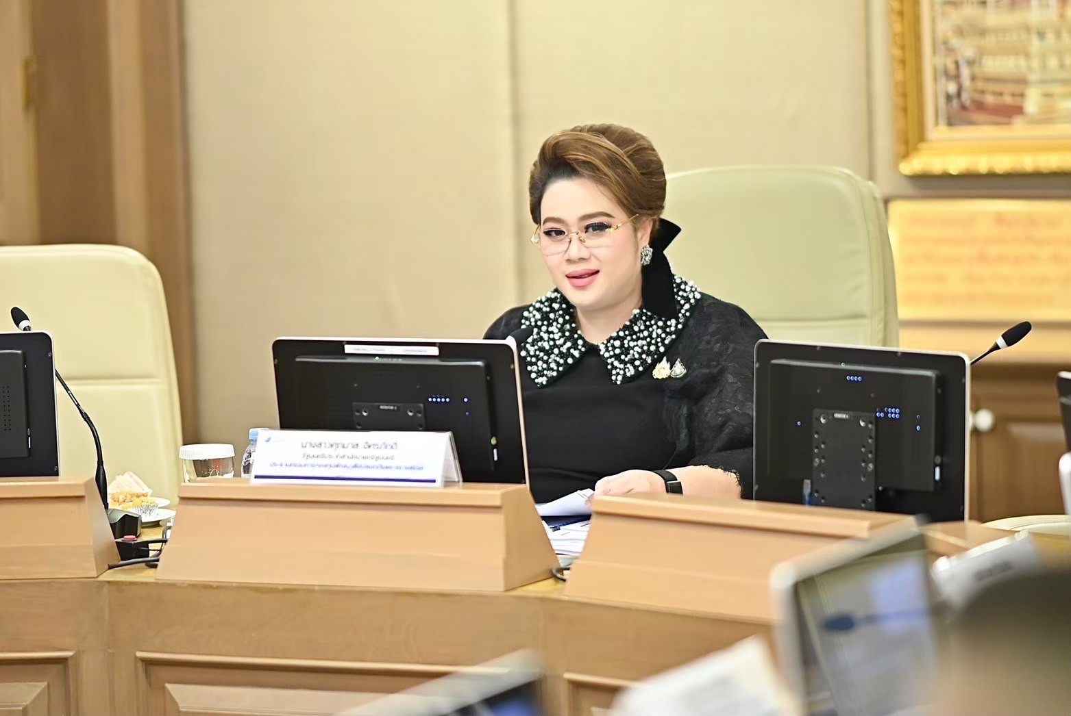 รูปภาพหน้าปก 48ea335f-bb35-45eb-b40e-fa2c2f0d58bf