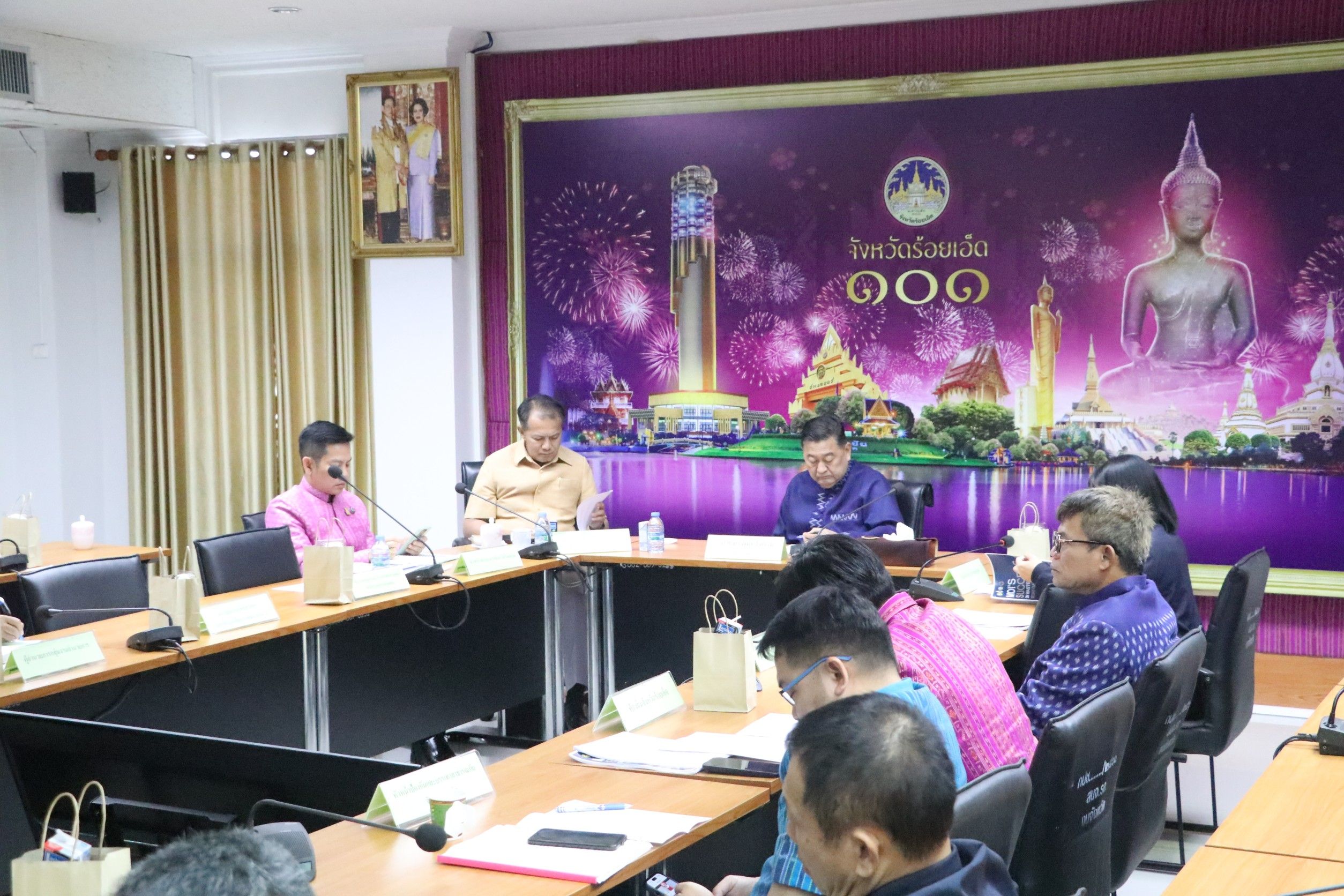 รูปภาพหน้าปก 4a9b27da-3119-4f85-b852-a63950661947