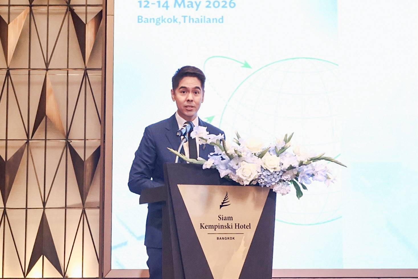 รูปภาพหน้าปก a9bf3aa6-4c2c-4728-8ffb-df49e8fba439