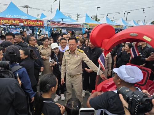 รูปภาพหน้าปก 20e16f0a-94c8-4421-9d14-b254d5a874b9