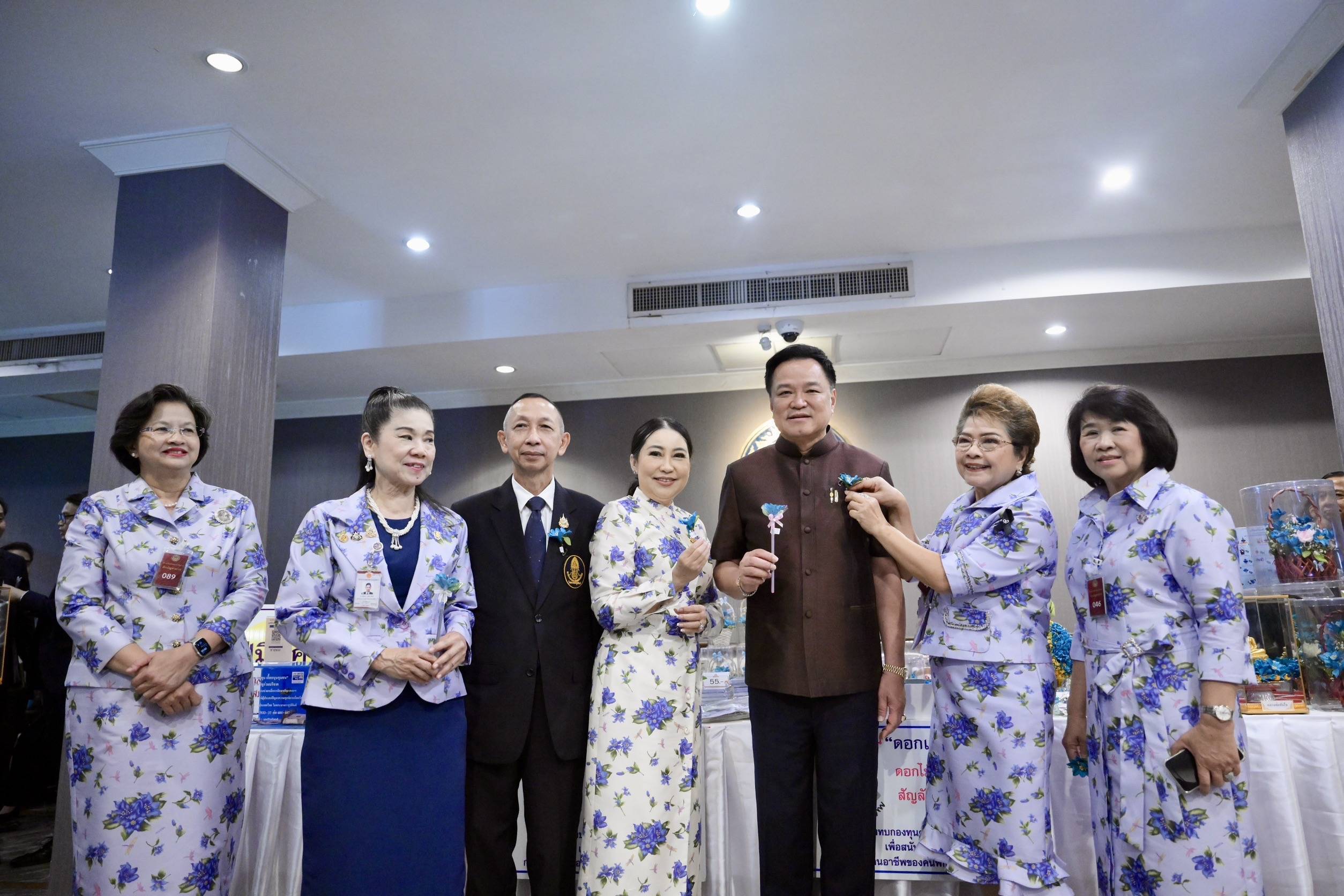 รูปภาพหน้าปก cfc307ba-a0d4-4c05-9f51-cf91fedd0d42