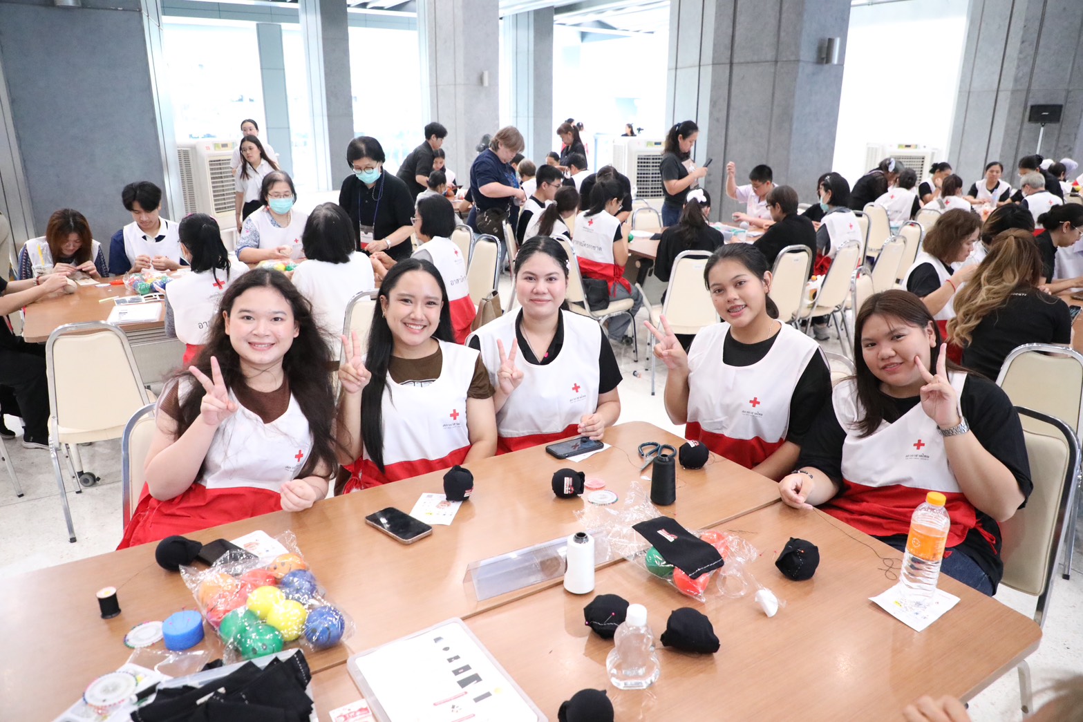 รูปภาพหน้าปก 257242b2-6683-4837-acb3-6313759f1ebc