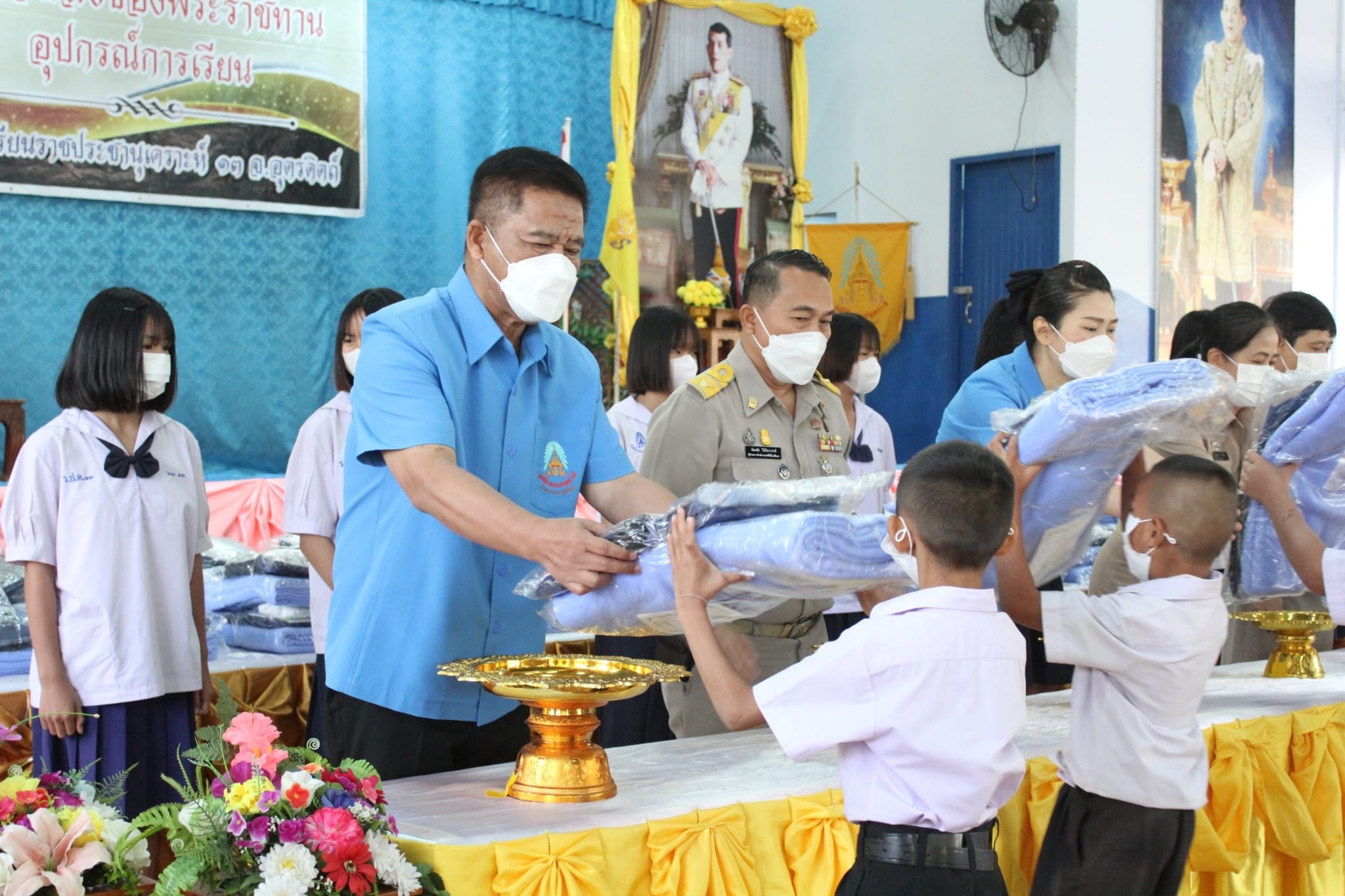 รูปภาพหน้าปก da9080f5-1d71-4516-9b2c-3ba208f0a35c