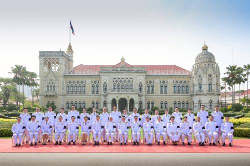 รูปภาพหน้าปก c35d4771-4c89-4c0b-a783-f92989f19d79
