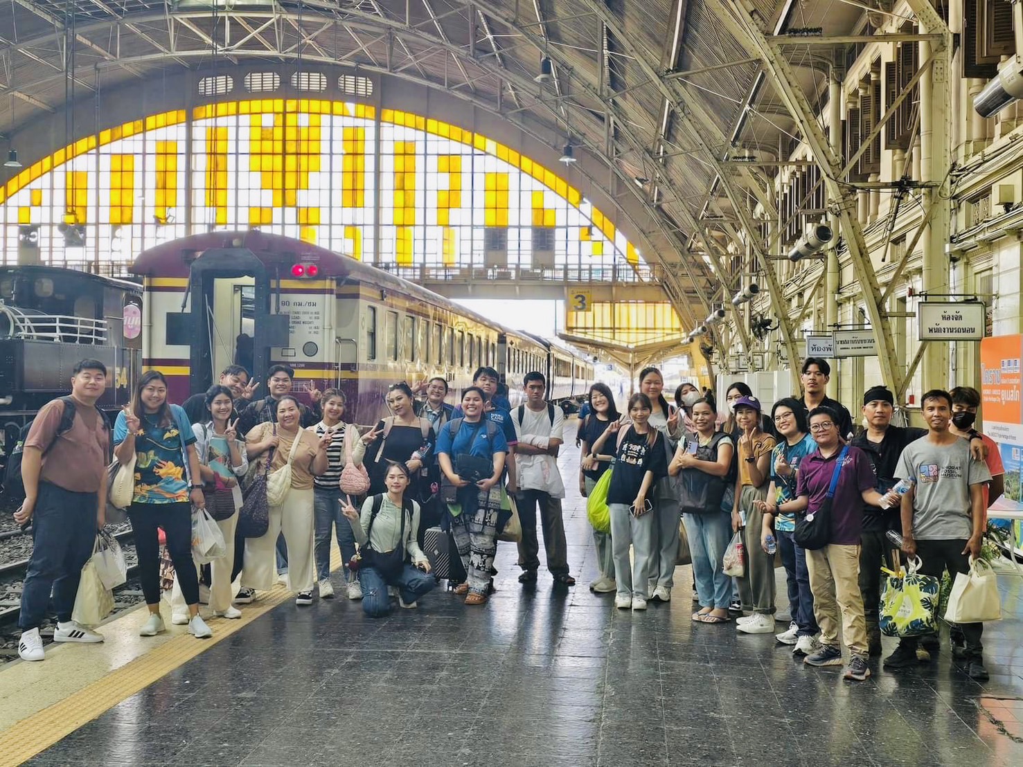 รูปภาพหน้าปก e394ae11-b6b2-4d1b-ab61-92bf202e96ed