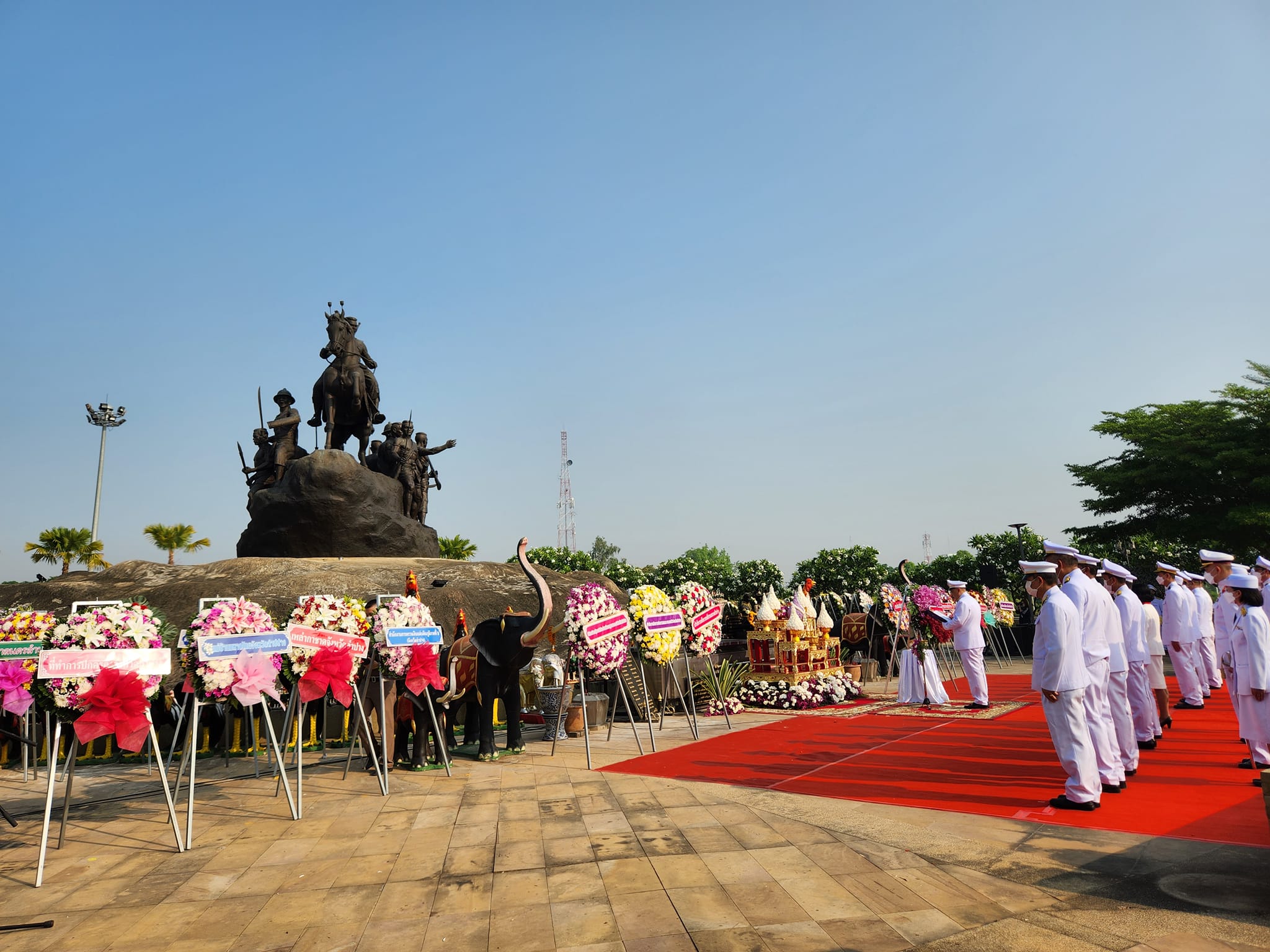 รูปภาพหน้าปก d0956726-d9be-4e02-a576-4dac8b608607