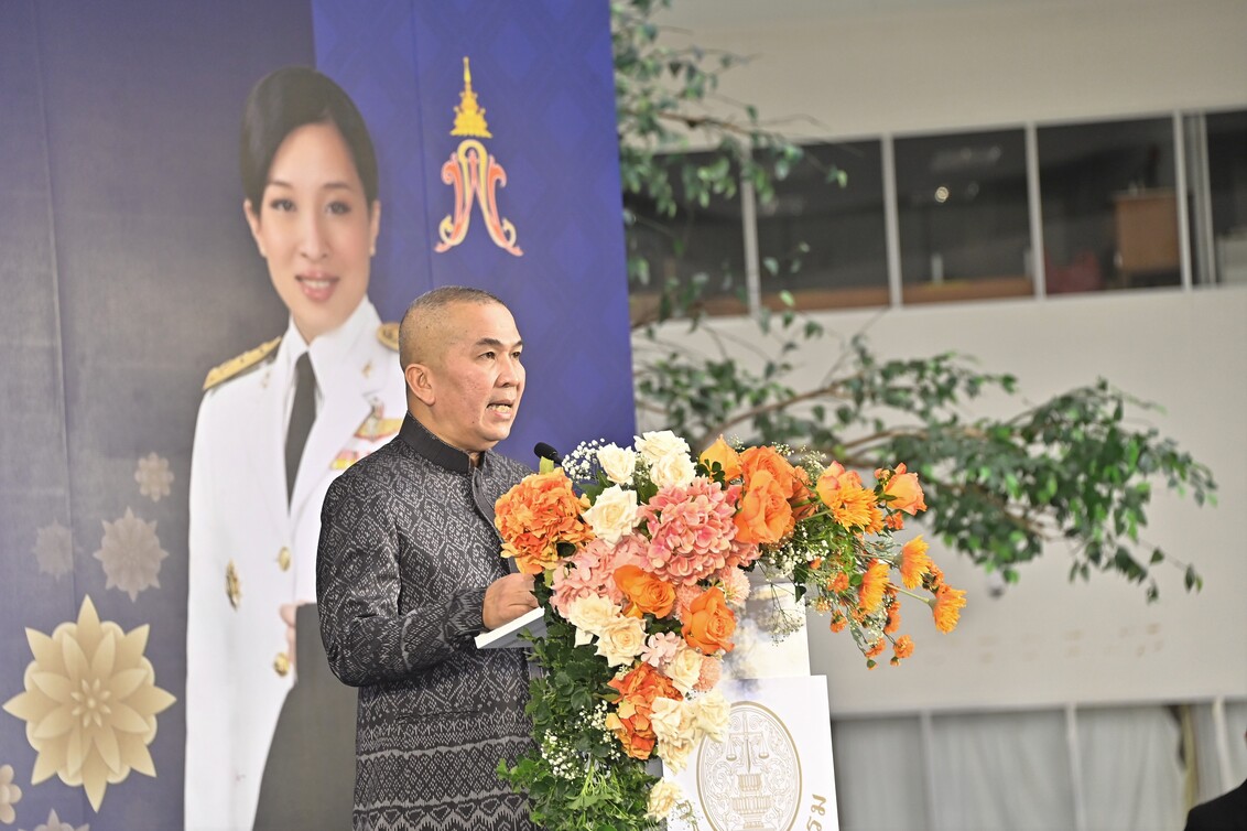 รูปภาพหน้าปก 05ec27ff-c607-4507-8a9d-5affdbd9c5b3