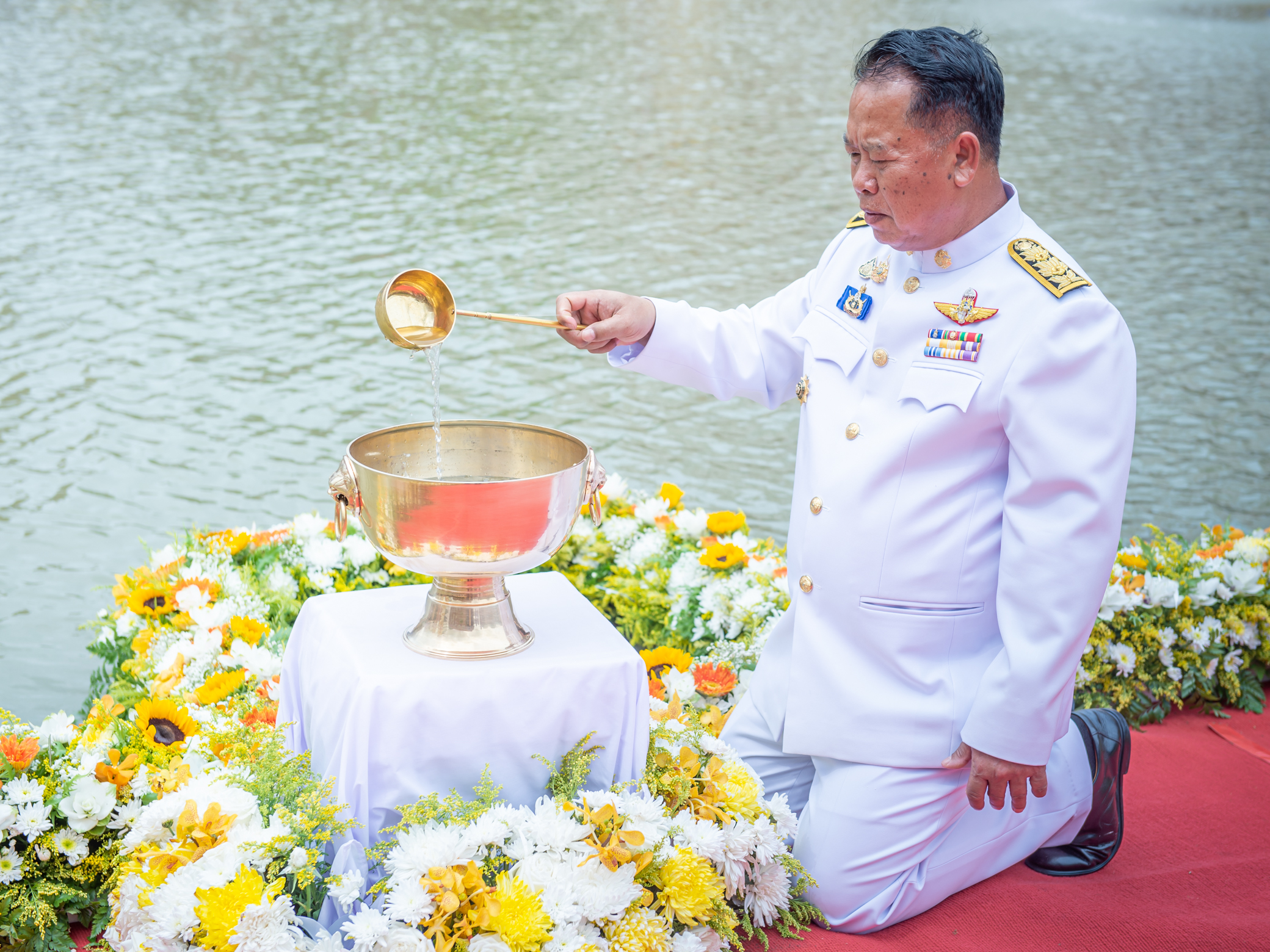 รูปภาพหน้าปก 1e03bdb6-47ff-473f-a166-72d03d5435f6