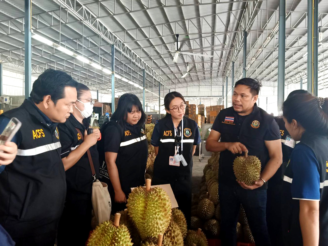 รูปภาพหน้าปก 083978ab-6730-423a-9d37-9b622979f872