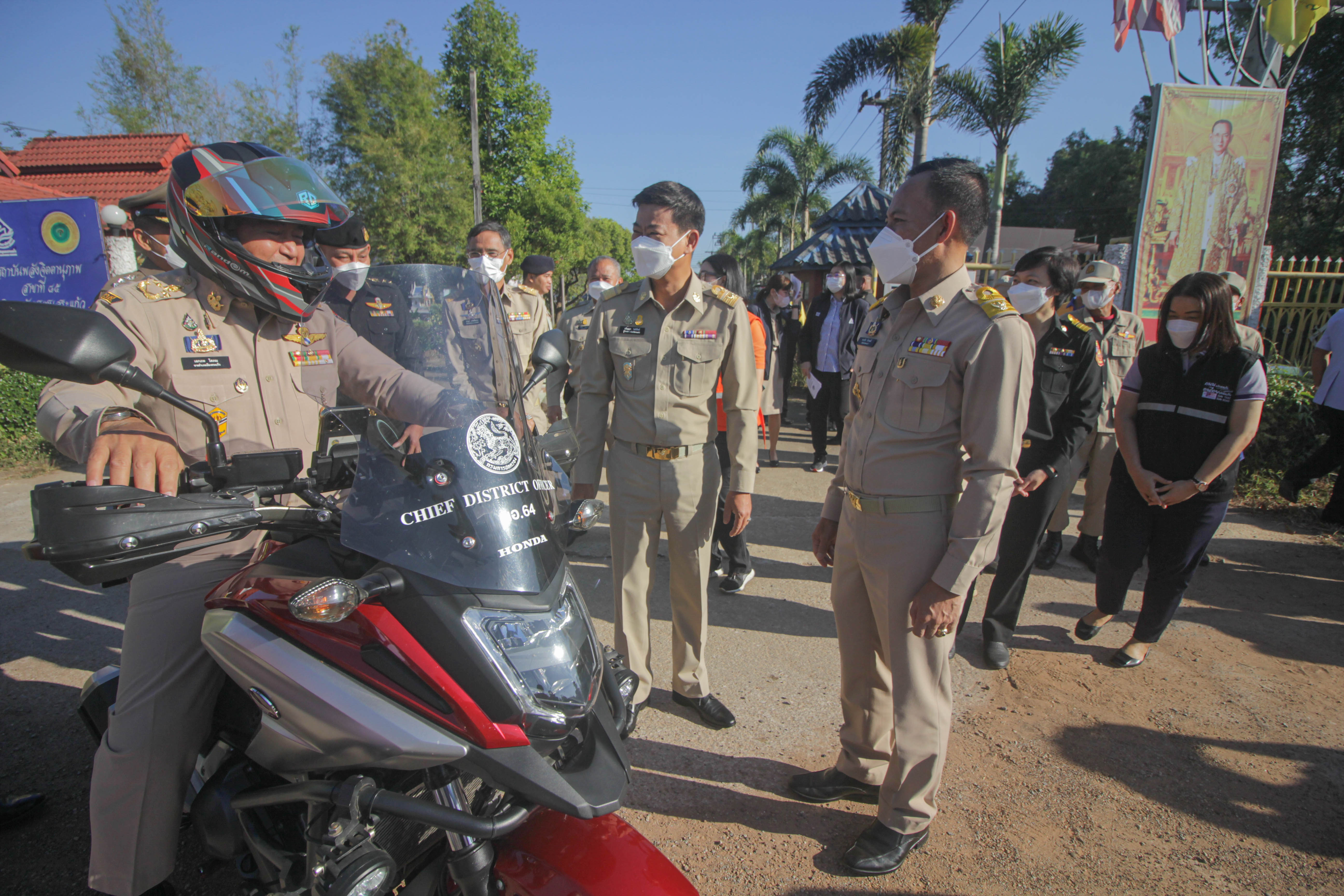 รูปภาพหน้าปก c4a3ae5c-7a7b-4735-b478-2fe94240aadf