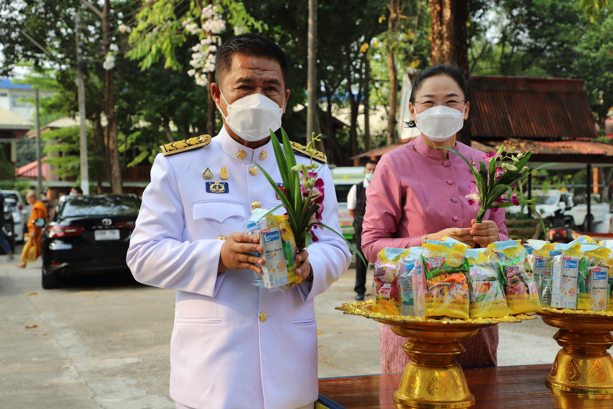 รูปภาพหน้าปก a53141c0-4c13-47bf-b3ac-9c0a892230fc