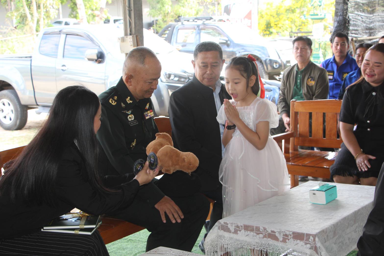 รูปภาพหน้าปก 12172f26-3f22-4960-adc5-f72babf2bd4d