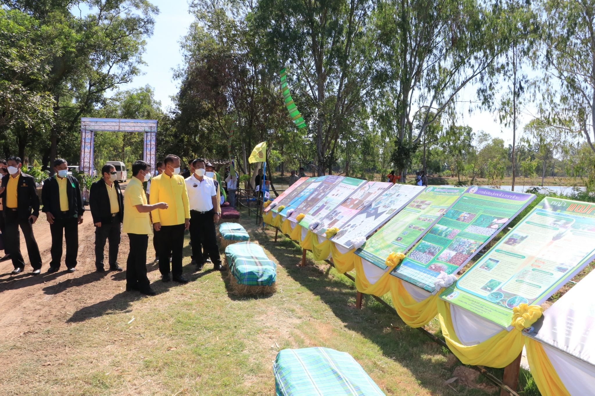 รูปภาพหน้าปก 42e08f03-68c3-44b9-913c-611b9235ea2f
