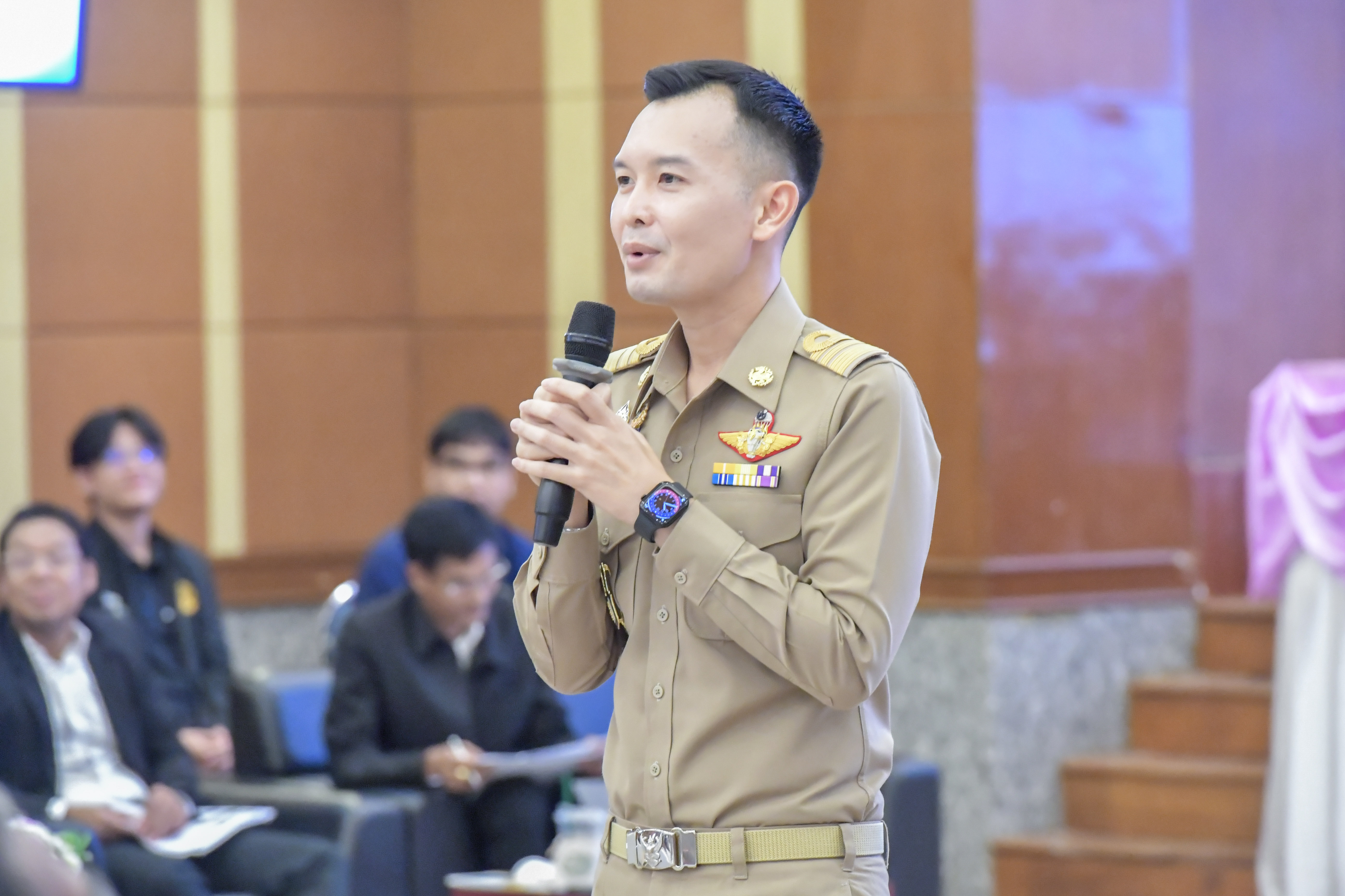 รูปภาพหน้าปก 0c261f3f-c795-47df-bae8-f85bb47c4c3e