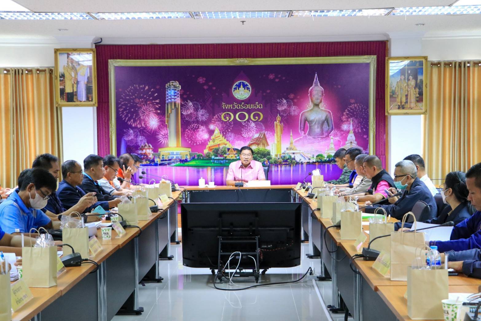 รูปภาพหน้าปก 4cd8587b-c68f-4d8a-a85f-326c862cc8f9