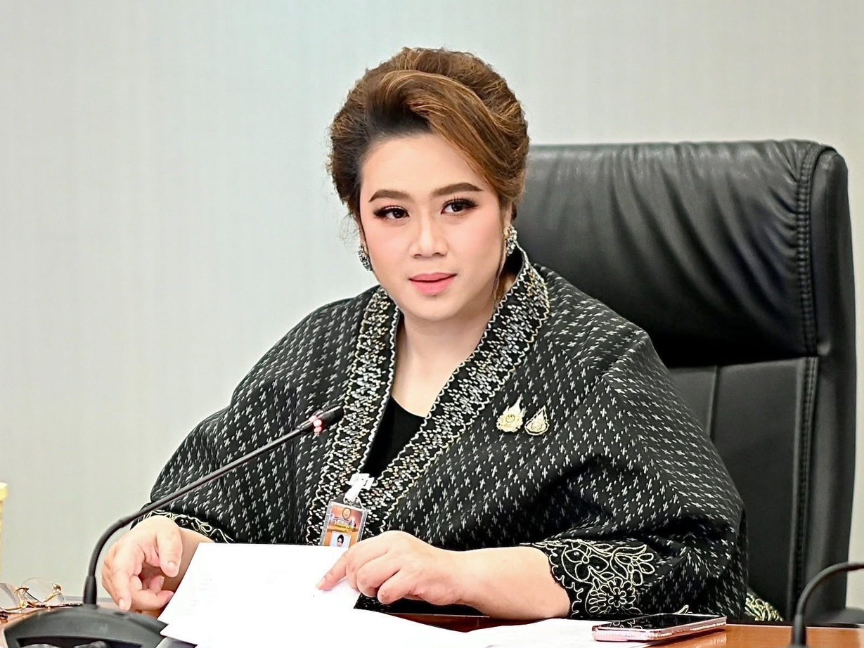 รูปภาพหน้าปก 46a46397-dd51-46d8-aab9-fbbab134ca0a