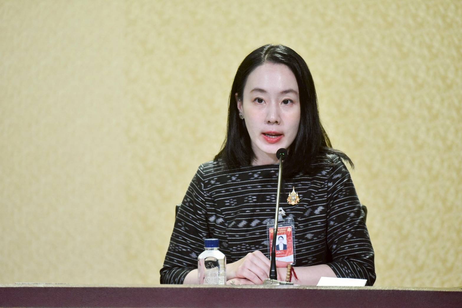 รูปภาพหน้าปก cfa6130f-d7f7-415a-840f-977d35387ae1