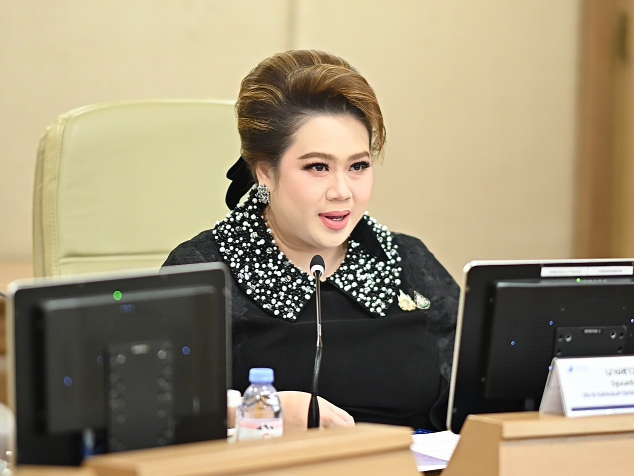 รูปภาพหน้าปก 604df67d-f64a-418a-b7a1-fd5b5b0f333f