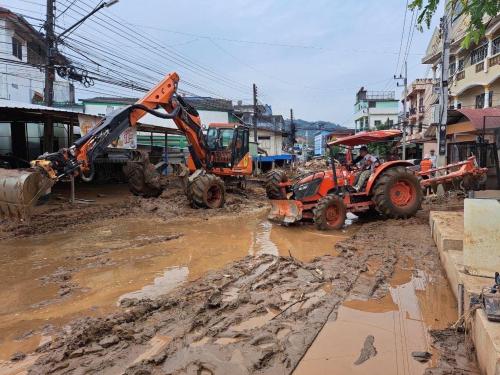 รูปภาพหน้าปก cb7f486b-a15e-4b3b-be85-ff7806532832