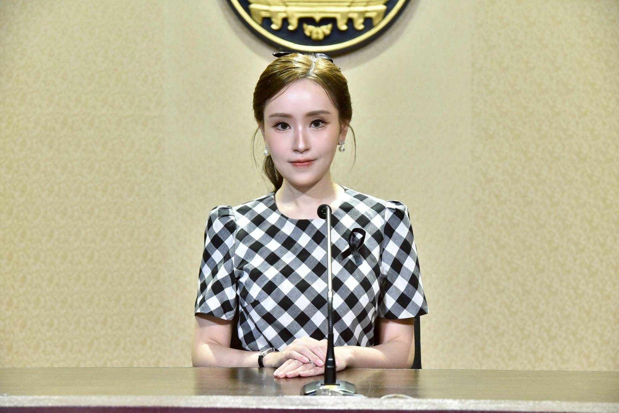 รูปภาพหน้าปก 22e71ea4-d2eb-4f5e-be98-e9e564b98bfd