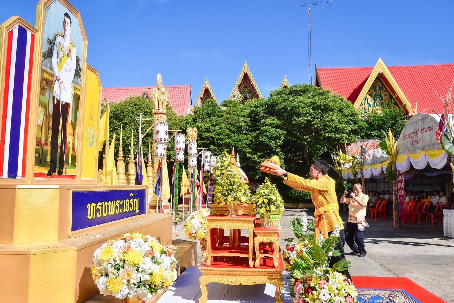 รูปภาพหน้าปก e8e02f8d-7ad2-40ff-bed2-42fde881cad2